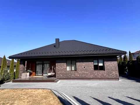 будинок за адресою Довга