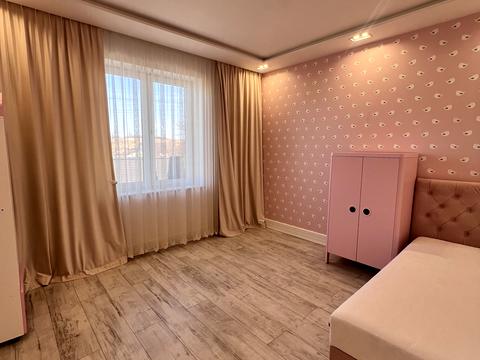 будинок за адресою Довга