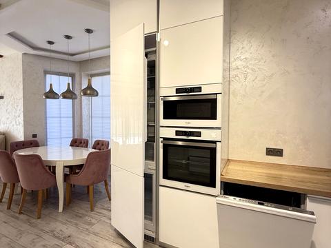 будинок за адресою Довга