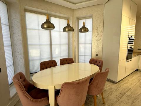 будинок за адресою Довга