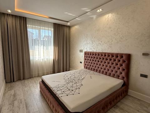 будинок за адресою Довга