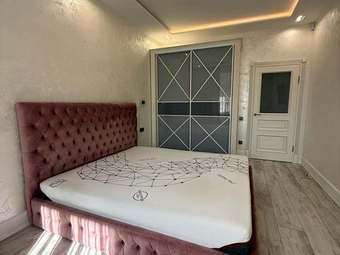 будинок за адресою Довга