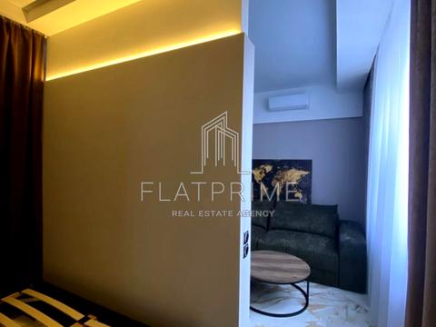 квартира за адресою Андрія Верхогляда вул. (Михайла Драгомирова), 14-А