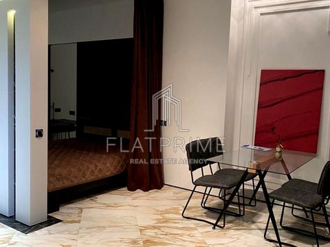 квартира за адресою Андрія Верхогляда вул. (Михайла Драгомирова), 14-А