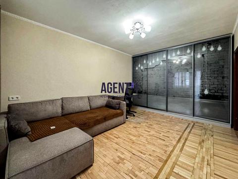 квартира за адресою Київ, Миколи Ушакова вул., 16