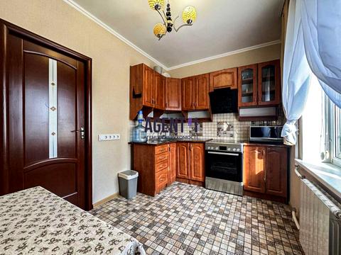 квартира за адресою Київ, Миколи Ушакова вул., 16