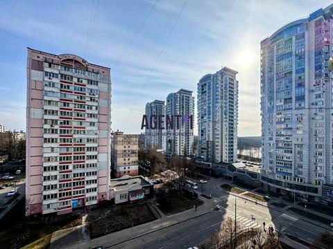 квартира за адресою Київ, Миколи Ушакова вул., 16