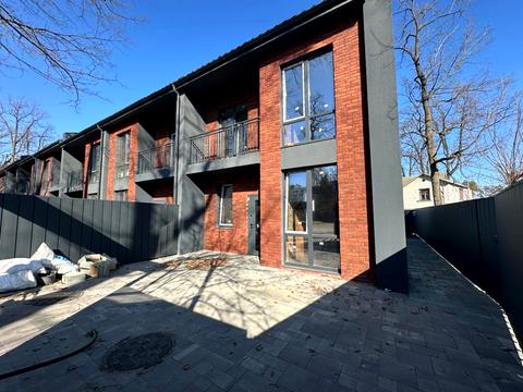 будинок за адресою Тищенка вул.