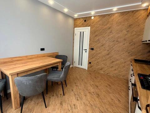 квартира за адресою Героїв Крут вул., (Будинок 2)