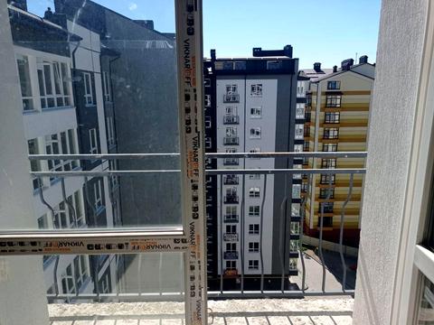 квартира за адресою Олександра Довженка вул., 21а