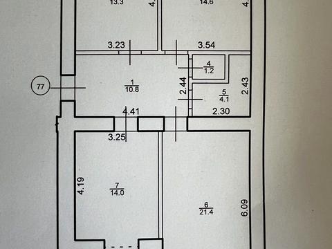 квартира за адресою Олександра Довженка вул., 21а