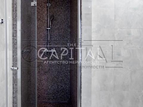 комерційна за адресою Звіринецька вул., 59