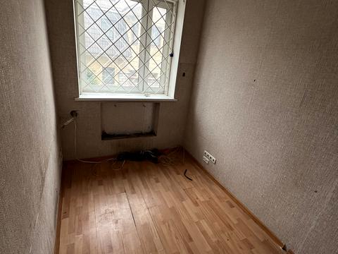 комерційна за адресою Барикадний пров., 5