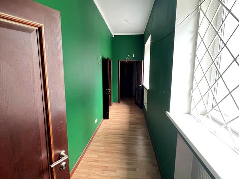 комерційна за адресою Барикадний пров., 5