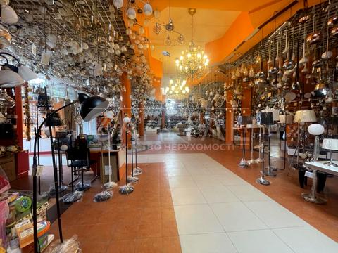 комерційна за адресою Чоколівський бульв., 42-А