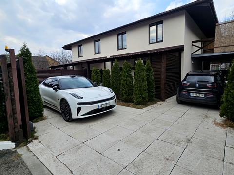 дом по адресу 50-та Садова ул., 13