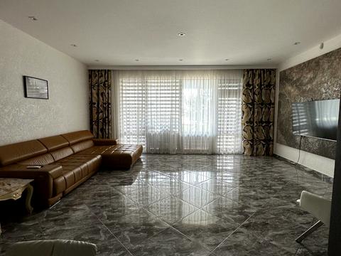 будинок за адресою Набережна вул.