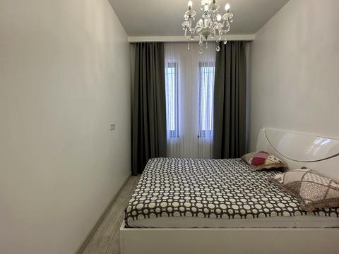 будинок за адресою Набережна вул.