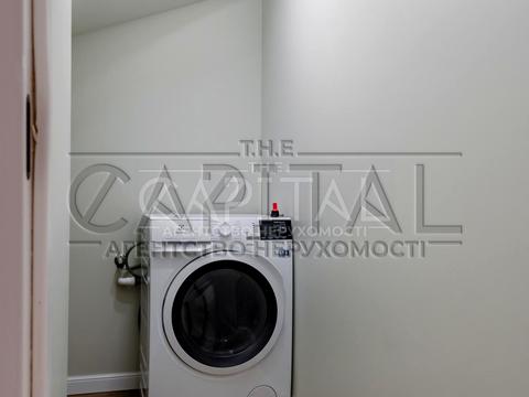 будинок за адресою Молодіжна вул.