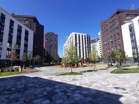 комерційна за адресою Панорамна вул., 2