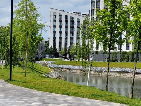 комерційна за адресою Панорамна вул., 2