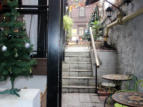 коммерческая по адресу Андреевский спуск, 30