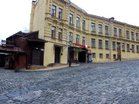 коммерческая по адресу Андреевский спуск, 30