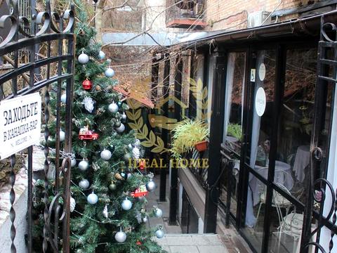 коммерческая по адресу Андреевский спуск, 30