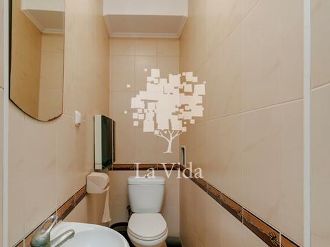 квартира за адресою Анни Ахматової вул., 16-Б
