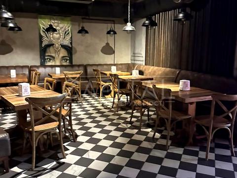 комерційна за адресою Басейна вул., 3