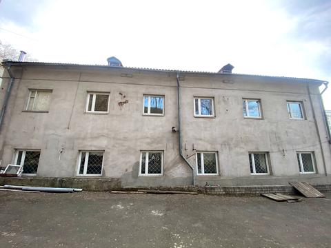 комерційна за адресою Барикадний пров., 5