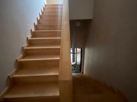 комерційна за адресою Барикадний пров., 5