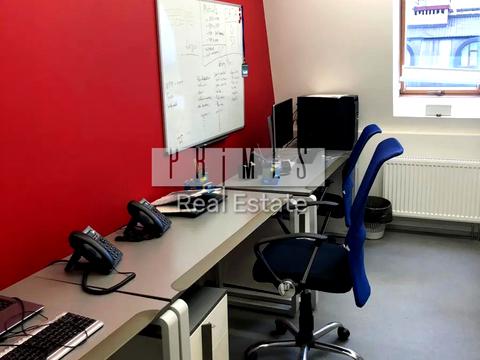 комерційна за адресою Дмитрівська вул., 56-Б