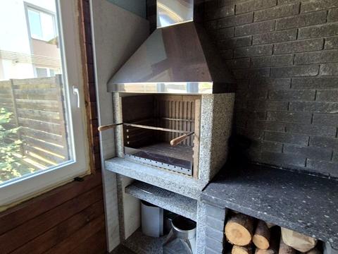 будинок за адресою Патріотів, 4б