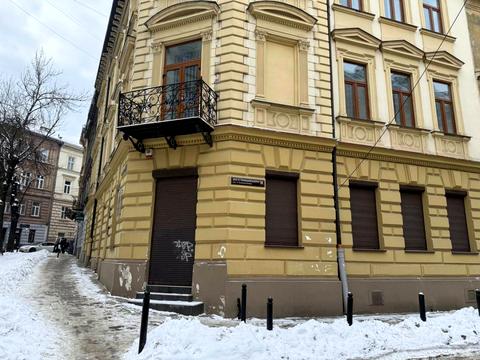 комерційна за адресою Джохара Дудаєва вул. (Лермонтова), 20