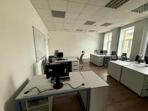 комерційна за адресою Джохара Дудаєва вул. (Лермонтова), 20