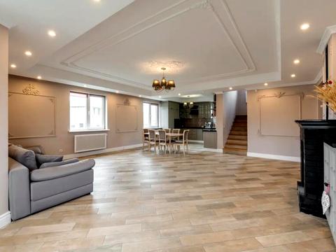 дом по адресу Освободителей ул.