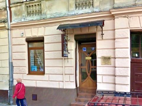 комерційна за адресою Маєра Балабана вул., 21