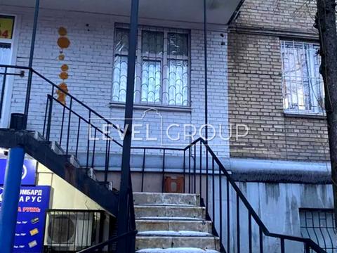 комерційна за адресою Голосіївський просп. (40-річчя Жовтня), 106/2