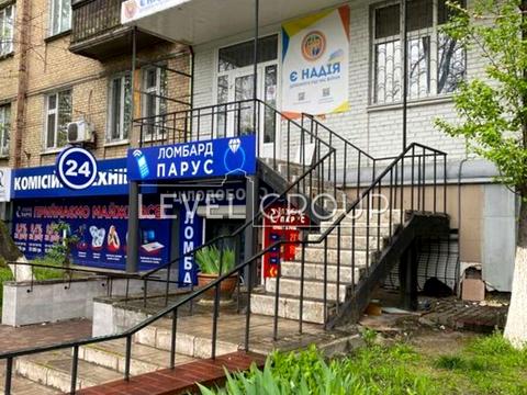 комерційна за адресою Голосіївський просп. (40-річчя Жовтня), 106/2