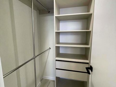 квартира за адресою Білогірська вул., 12