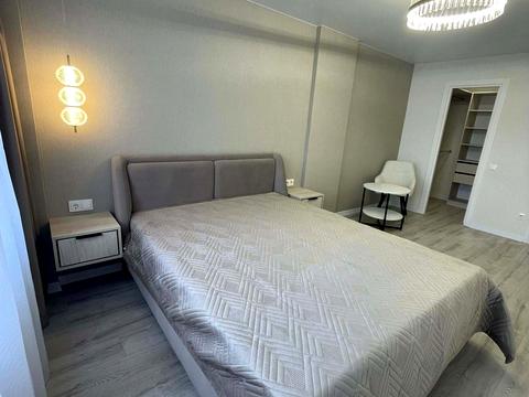 квартира за адресою Білогірська вул., 12