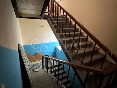 комерційна за адресою Федора Ернста вул., 2