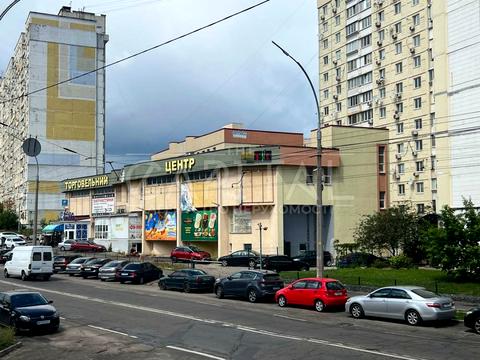 комерційна за адресою Федора Ернста вул., 2