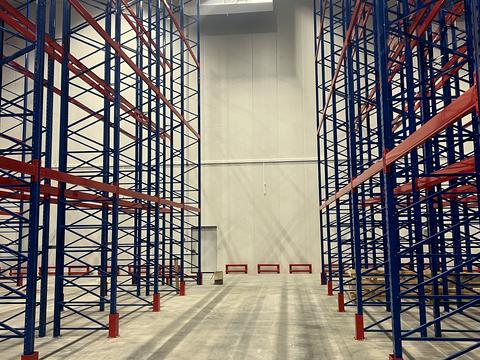 комерційна за адресою Львівська вул., 3