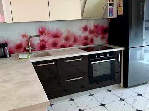 квартира за адресою Радісна вул., 21