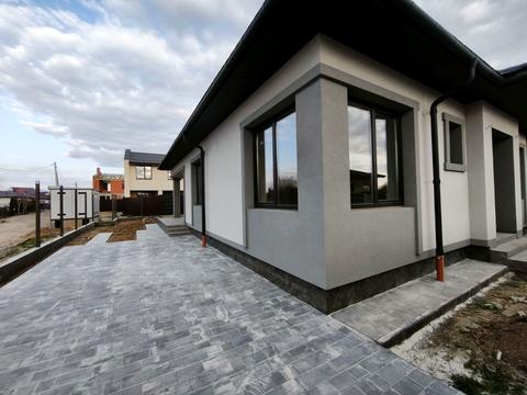 будинок за адресою Виноградна