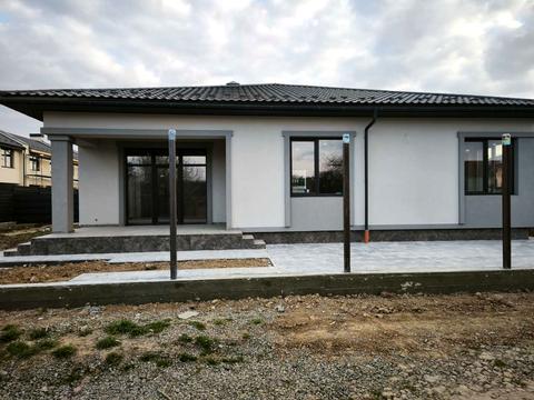 будинок за адресою Виноградна