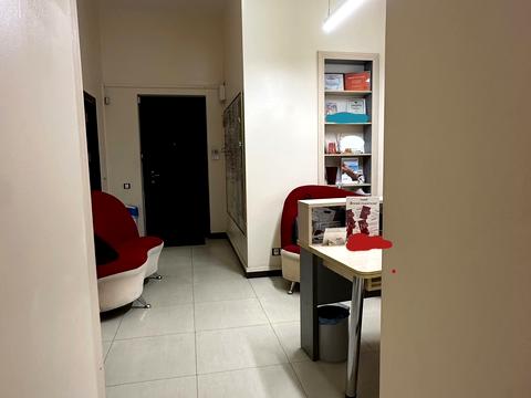 комерційна за адресою Басейна вул., 5-А