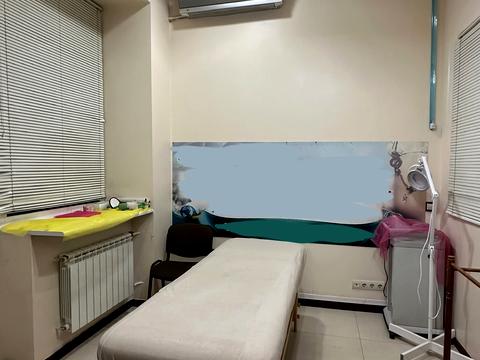 комерційна за адресою Басейна вул., 5-А